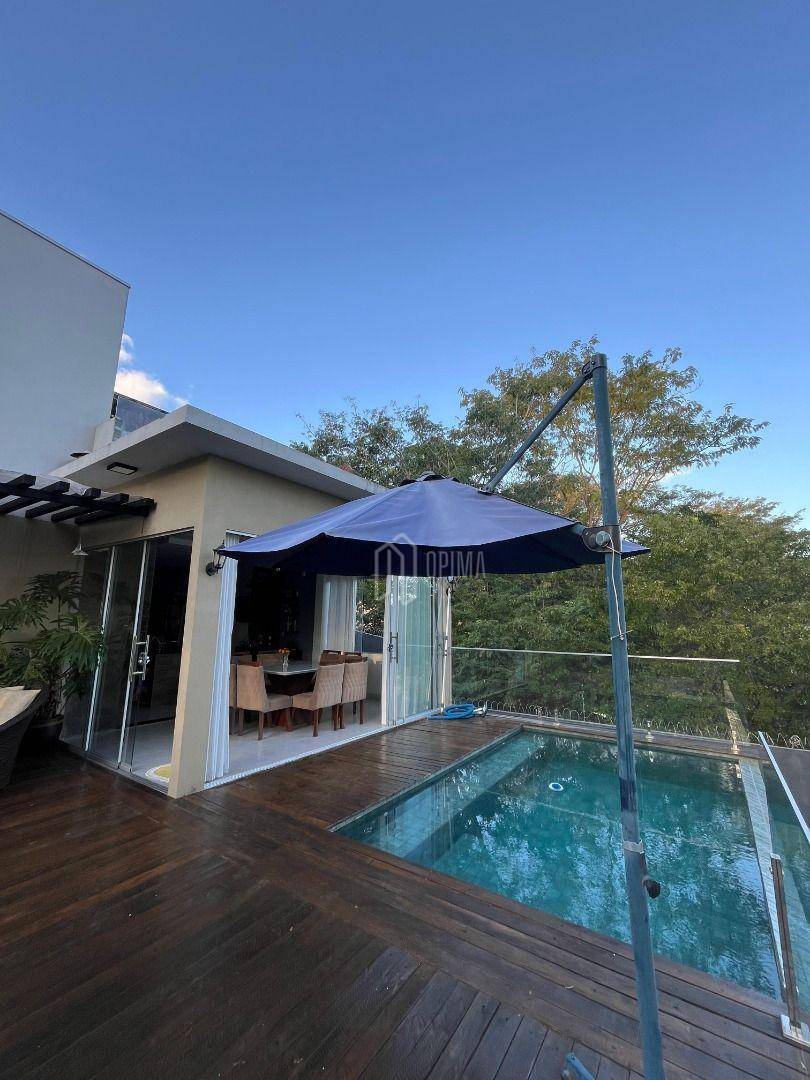 Casa, 3 quartos, 285 m² - Foto 1