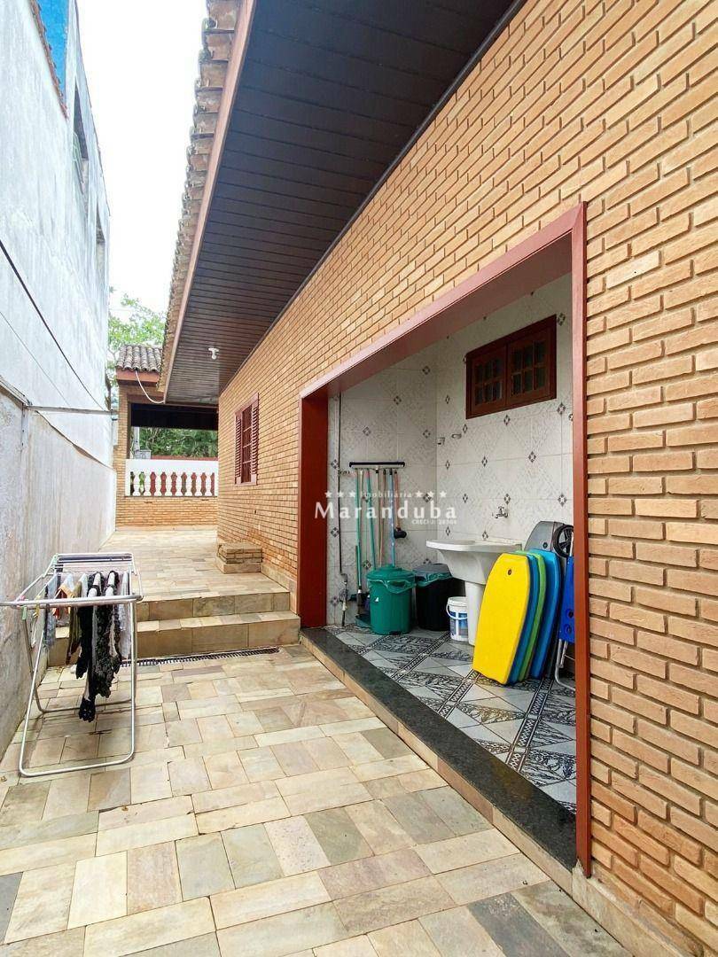 Casa à venda com 4 quartos, 309m² - Foto 26