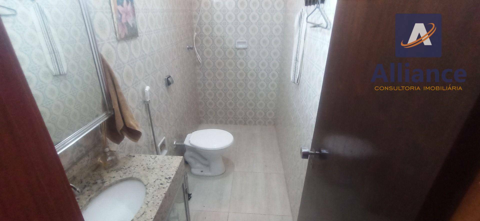 Chácara à venda e aluguel com 4 quartos, 209m² - Foto 26