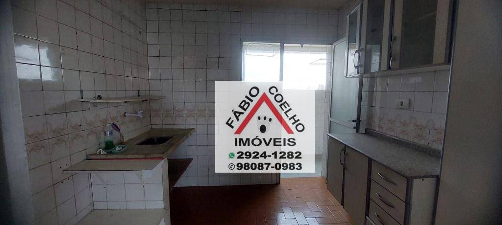 Apartamento à venda com 2 quartos, 70m² - Foto 5