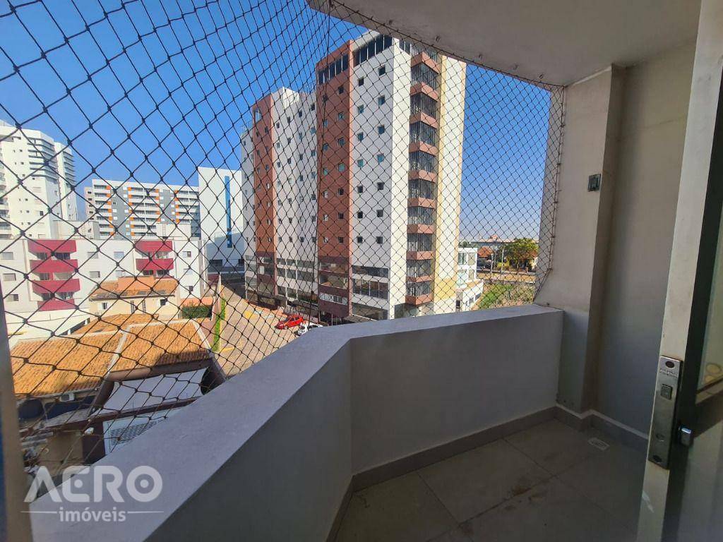 Apartamento à venda com 3 quartos, 82m² - Foto 12