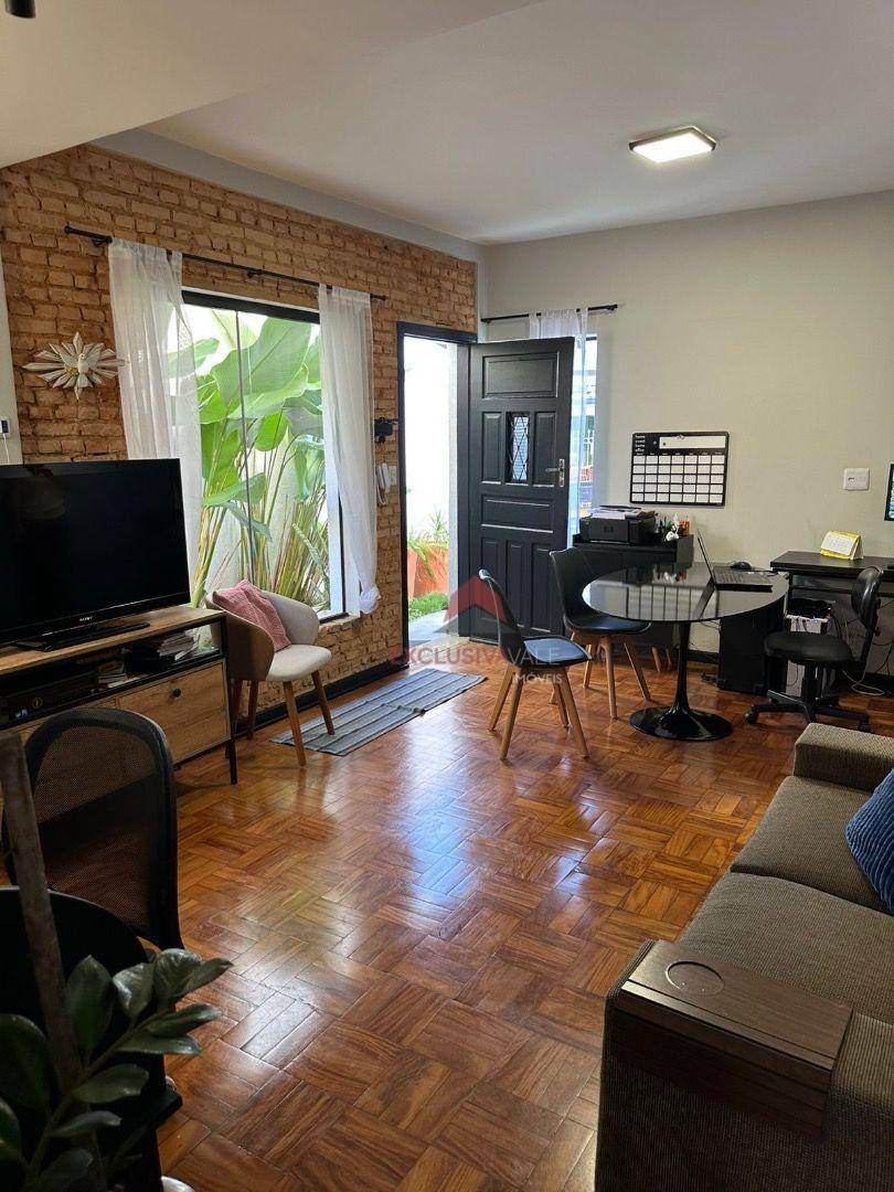 Casa, 2 quartos, 84 m² - Foto 1