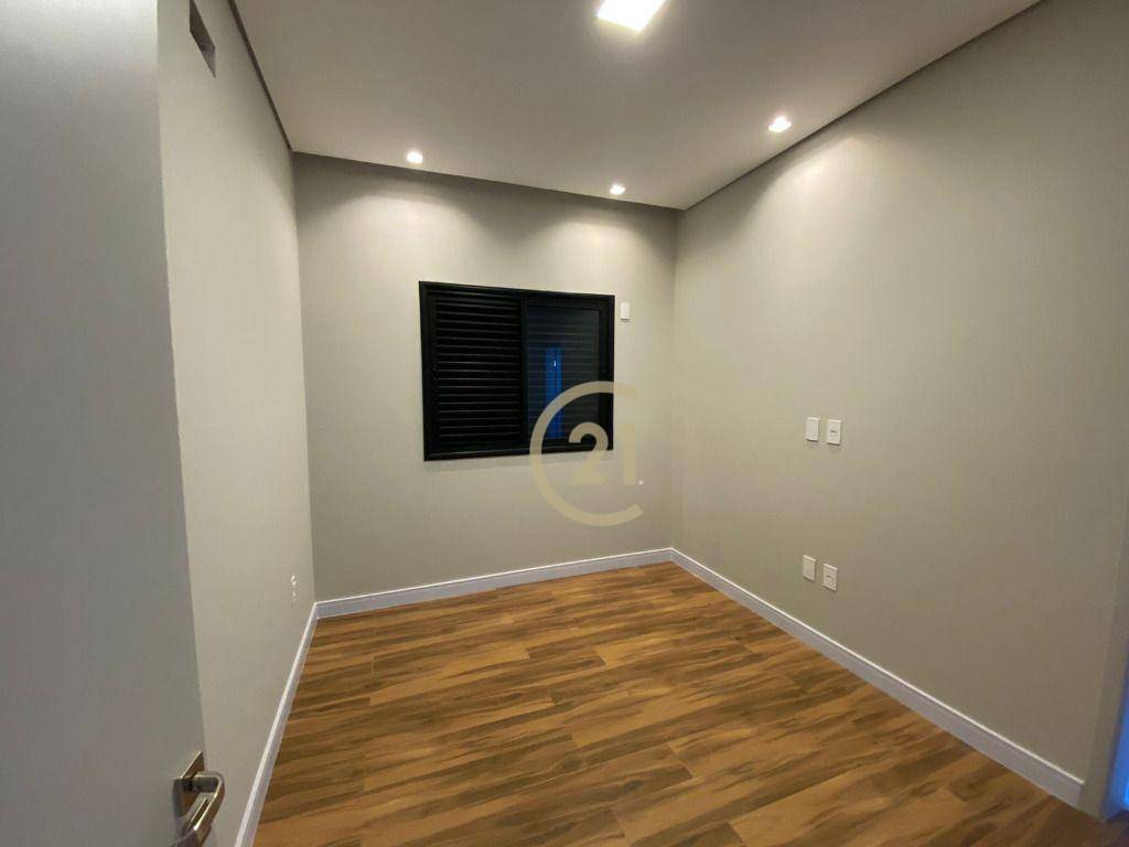 Casa de Condomínio à venda com 3 quartos, 225m² - Foto 12