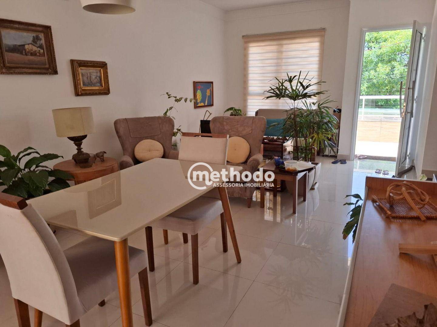 Casa à venda com 3 quartos, 135m² - Foto 14