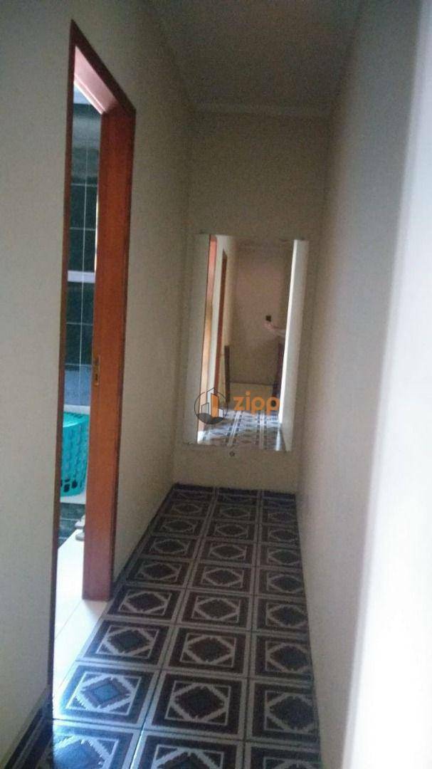 Sobrado à venda com 4 quartos, 300m² - Foto 7