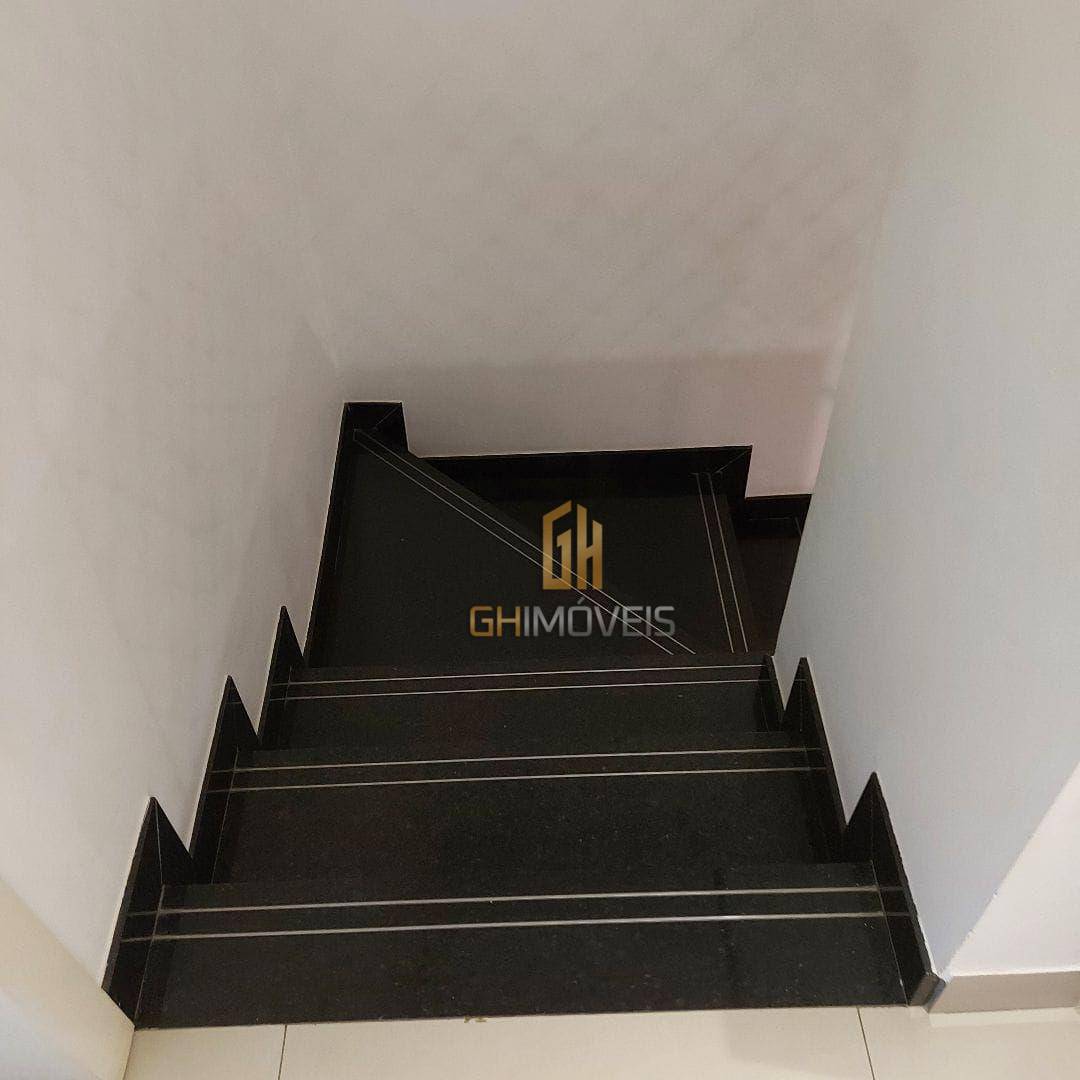 Sobrado à venda com 3 quartos, 168m² - Foto 6