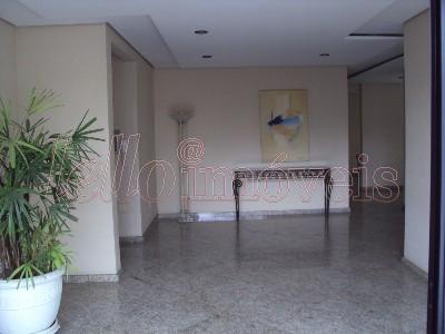 Apartamento para alugar com 2 quartos, 96m² - Foto 12