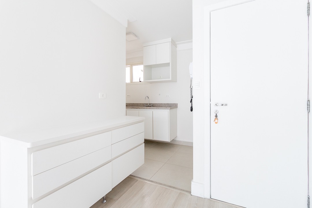 Apartamento para alugar com 3 quartos, 90m² - Foto 13