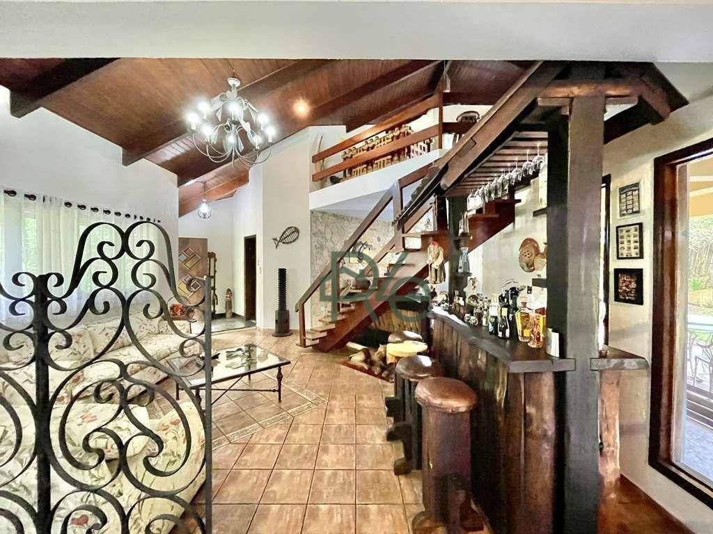 Casa de Condomínio à venda com 4 quartos, 428m² - Foto 38