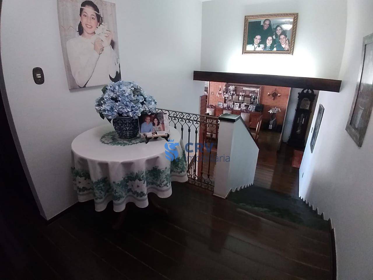 Casa à venda com 4 quartos, 362m² - Foto 13
