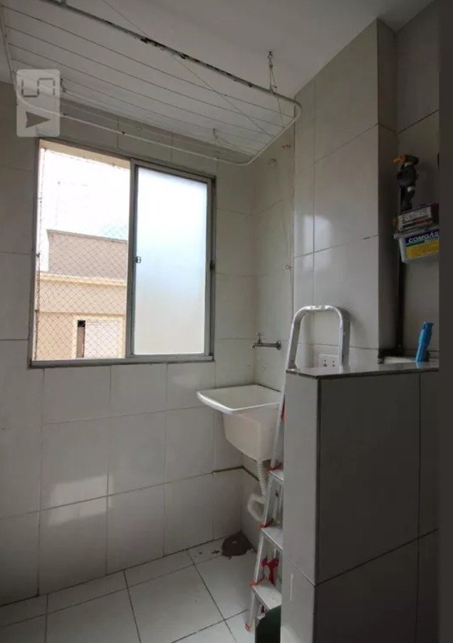 Apartamento à venda com 2 quartos, 48m² - Foto 3