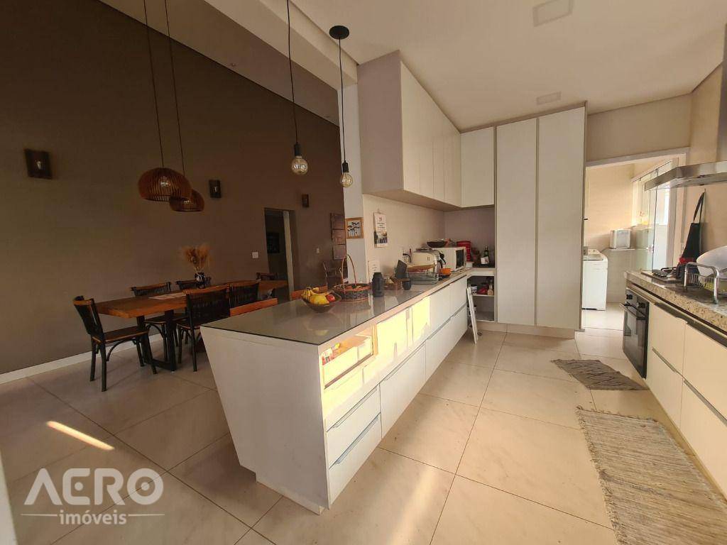 Casa de Condomínio à venda com 3 quartos, 269m² - Foto 25