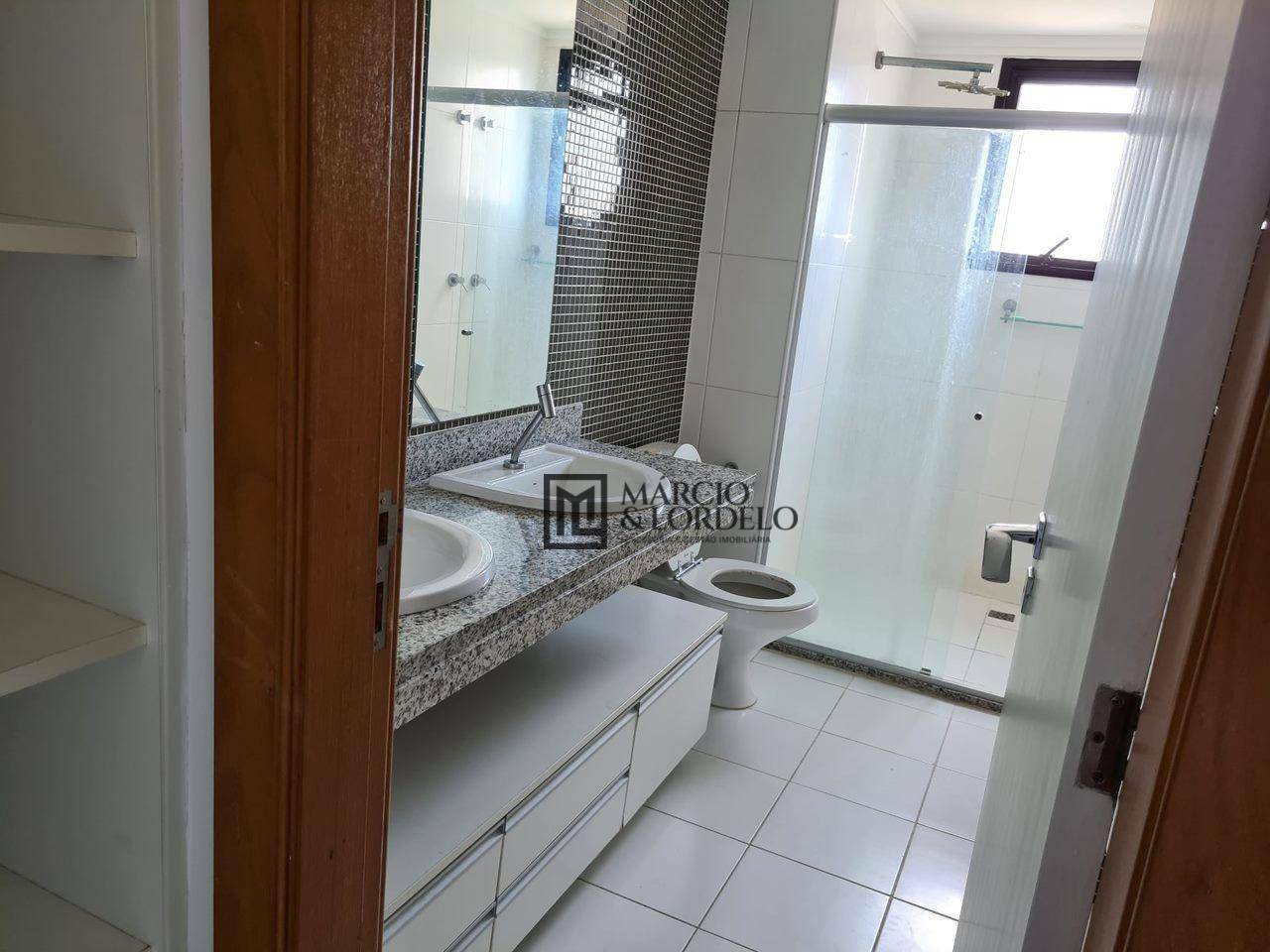 Apartamento à venda e aluguel com 4 quartos, 190m² - Foto 26