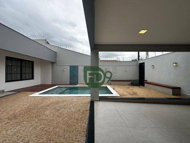 Casa à venda com 2 quartos, 165m² - Foto 41