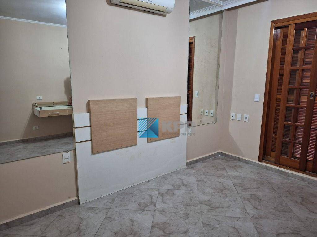 Casa à venda e aluguel com 3 quartos, 150m² - Foto 13