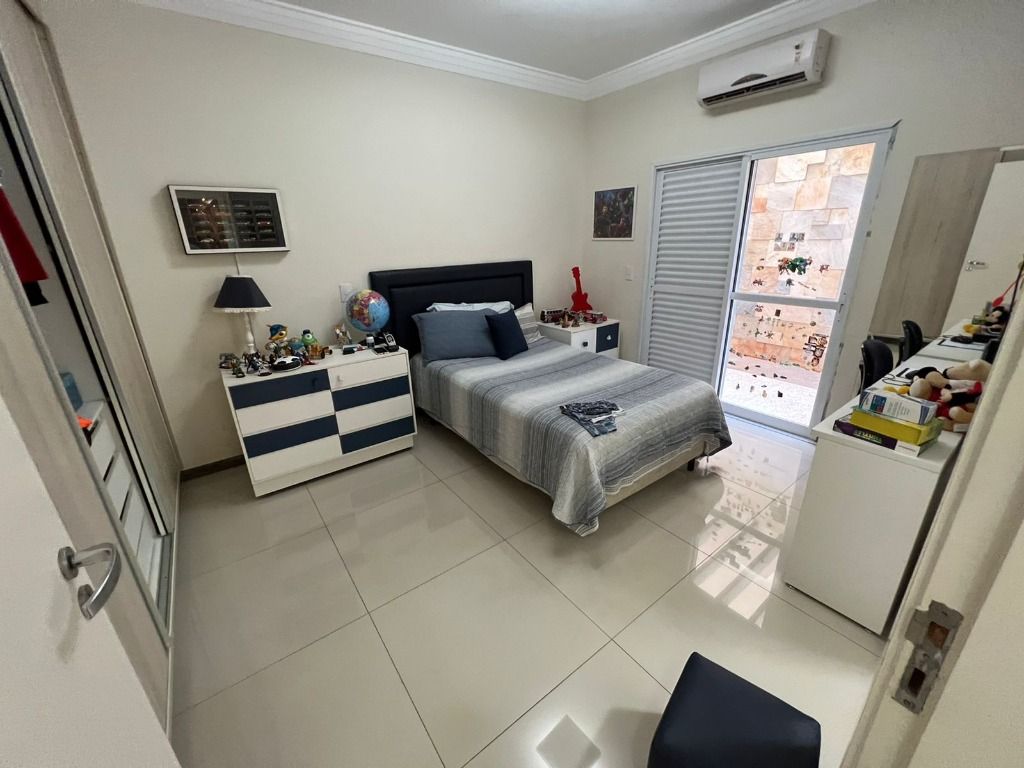 Casa de Condomínio à venda com 4 quartos, 330m² - Foto 44