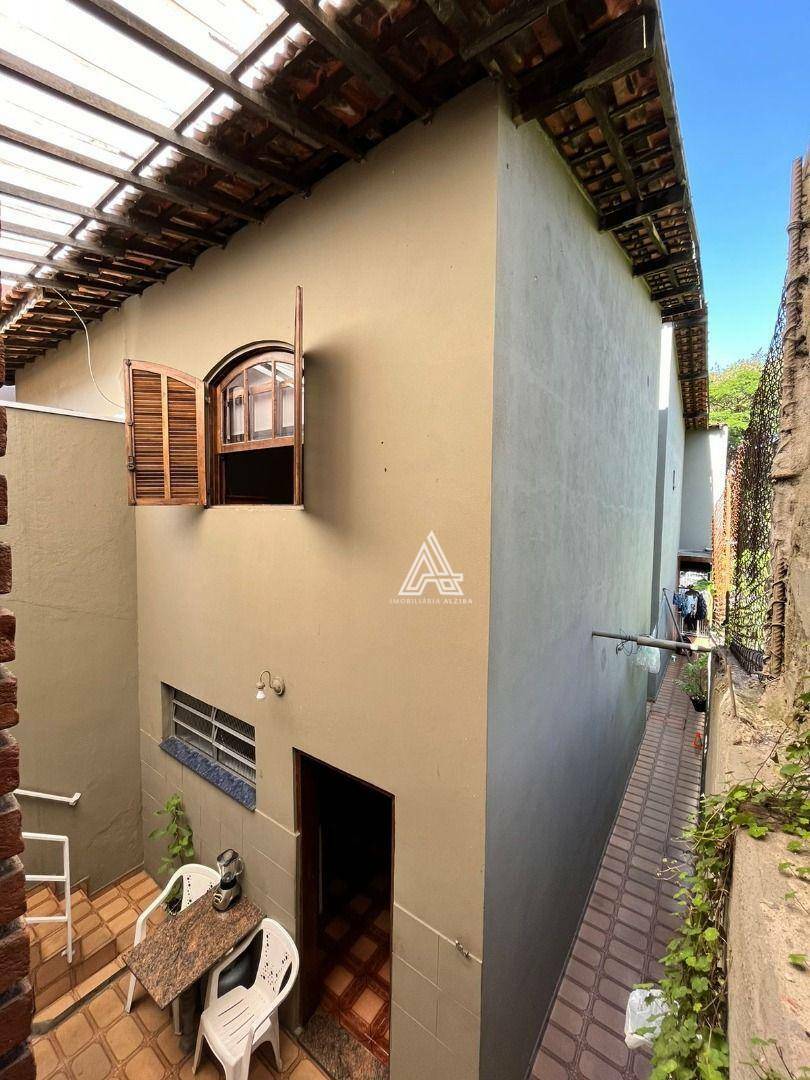 Sobrado à venda com 3 quartos, 209m² - Foto 50