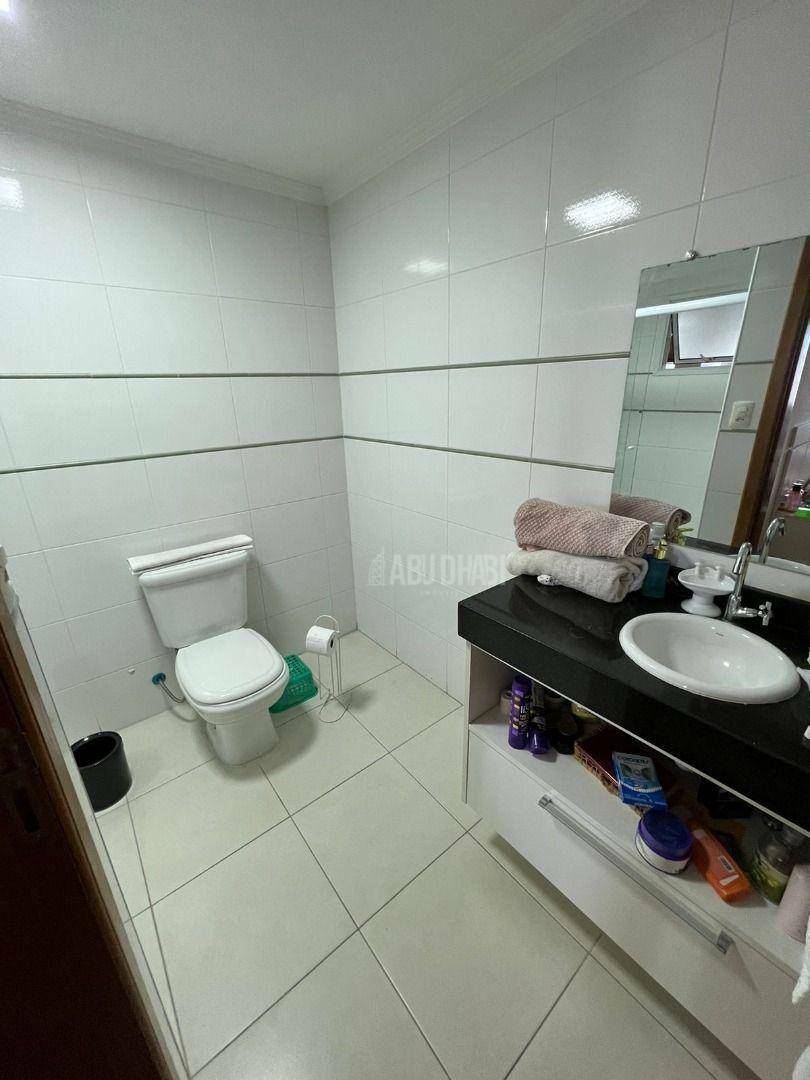 Apartamento à venda com 3 quartos, 174m² - Foto 25