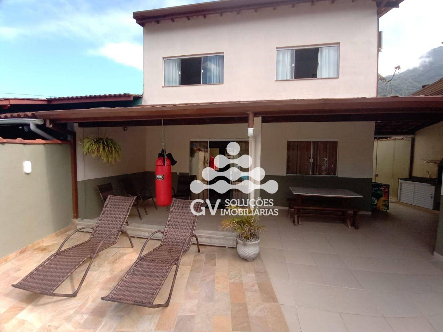 Casa à venda com 4 quartos, 84m² - Foto 4