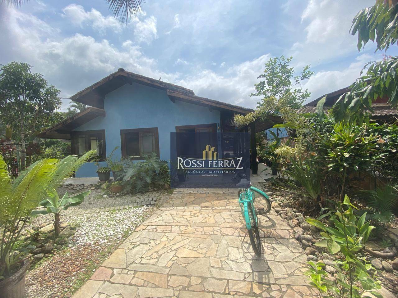 Casa de Condomínio à venda com 5 quartos, 190m² - Foto 3