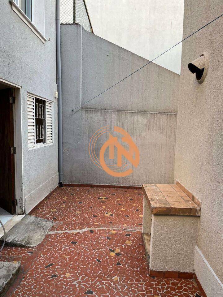 Casa à venda com 5 quartos, 174m² - Foto 16