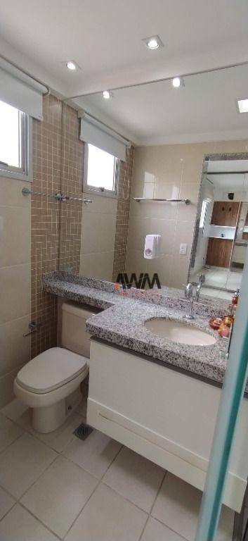 Apartamento para alugar com 3 quartos, 120m² - Foto 11