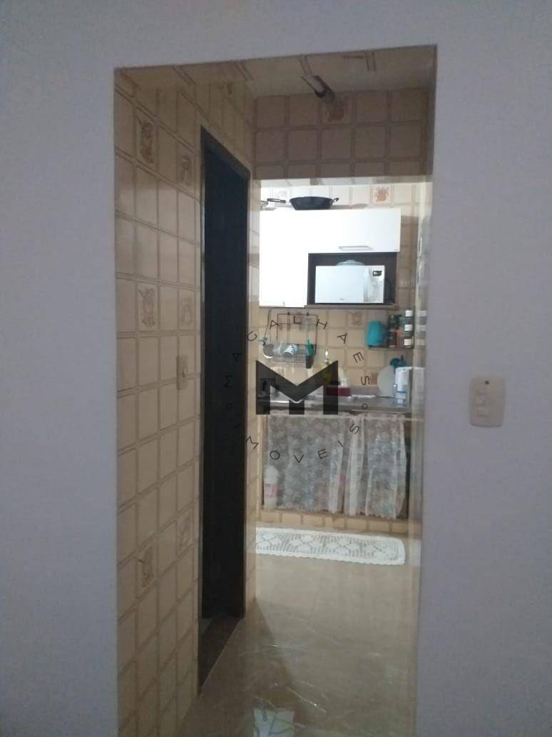 Apartamento à venda com 2 quartos, 60m² - Foto 10