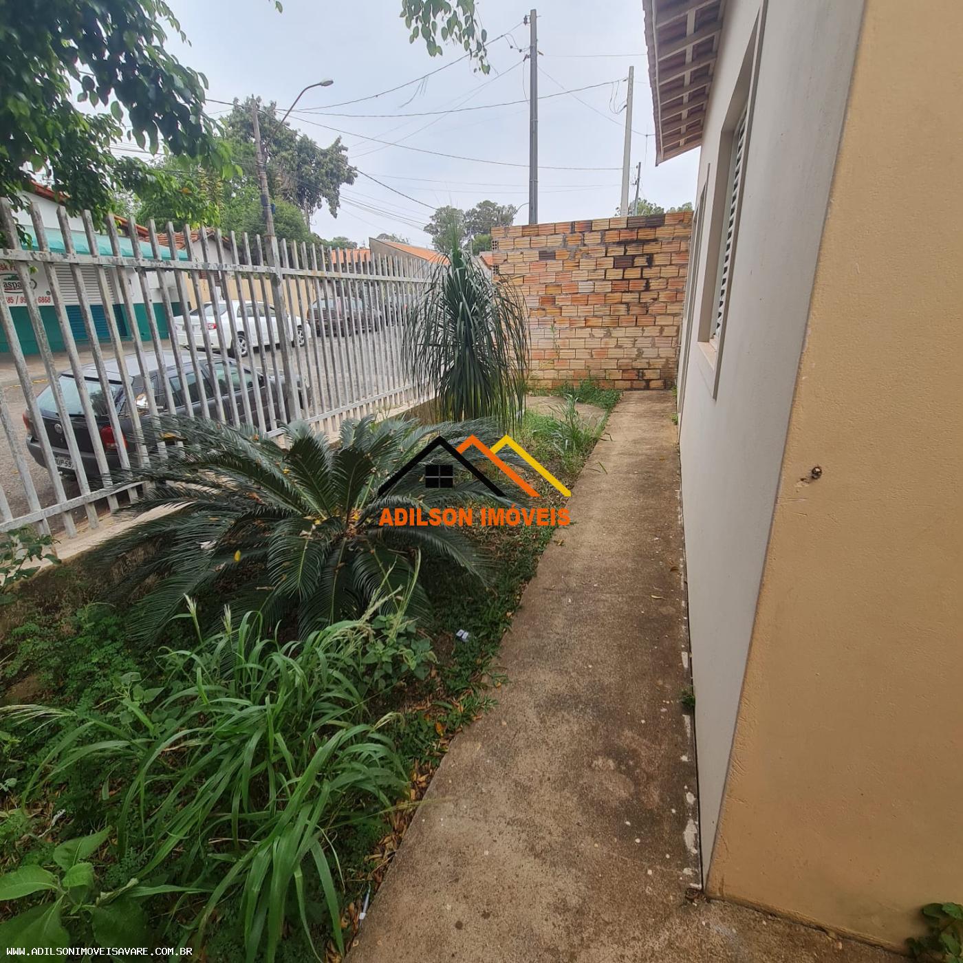 Casa à venda com 2 quartos, 200m² - Foto 8