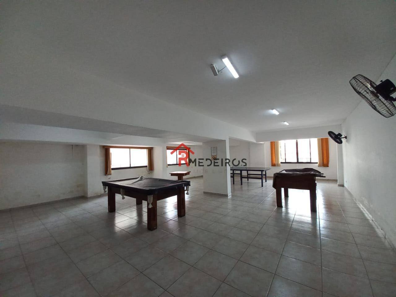 Apartamento à venda com 1 quarto, 70m² - Foto 22