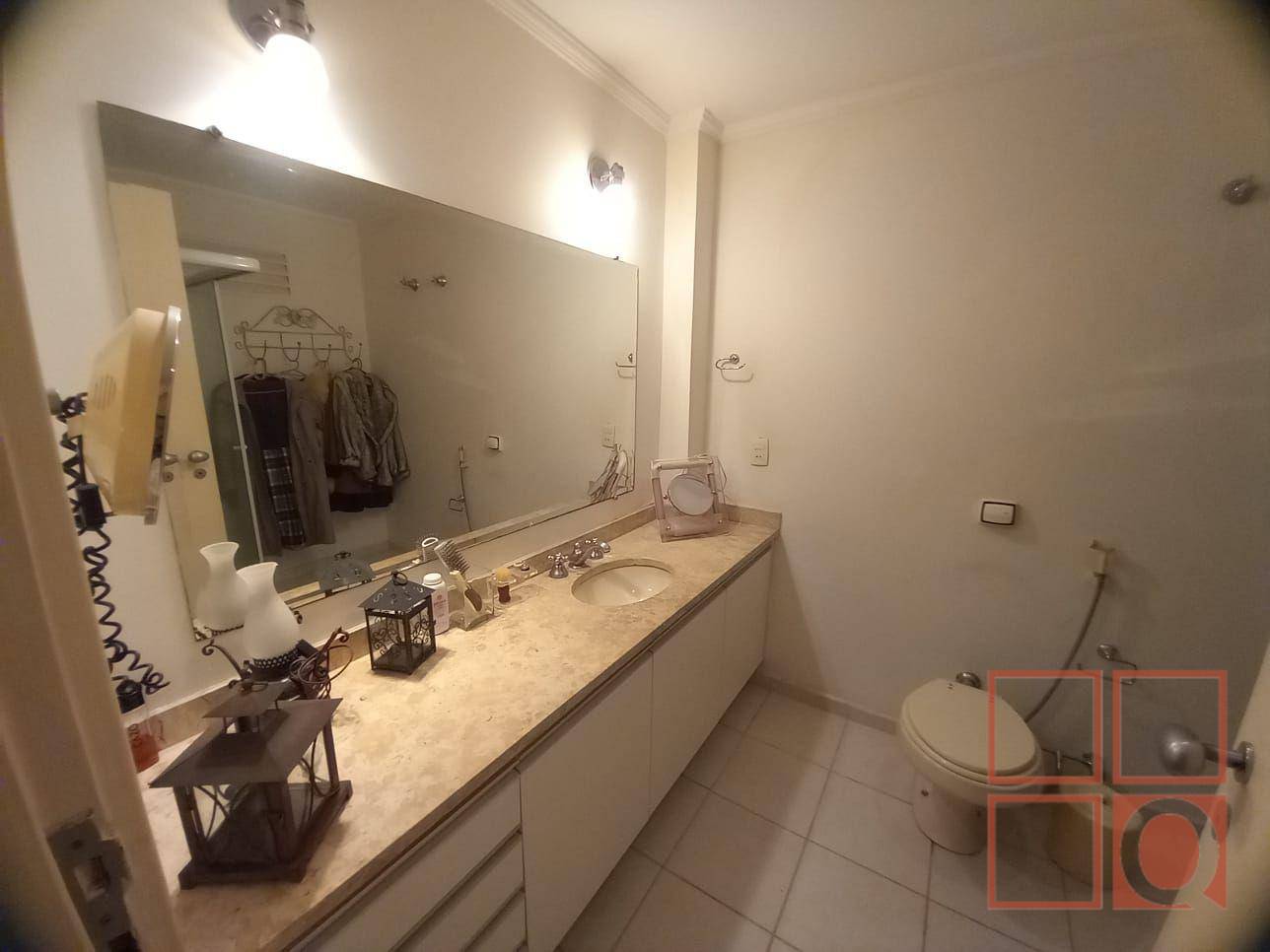 Apartamento à venda com 3 quartos, 190m² - Foto 2