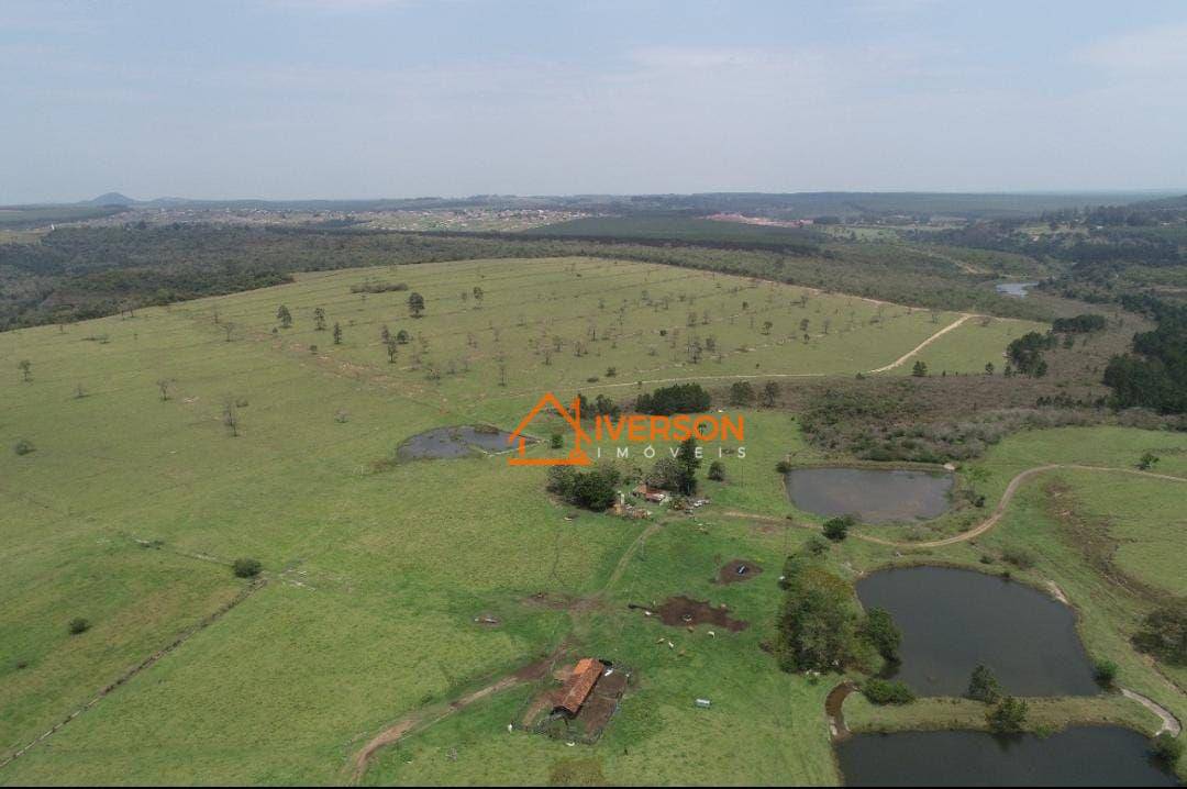 Fazenda à venda com 6 quartos, 1000m² - Foto 12