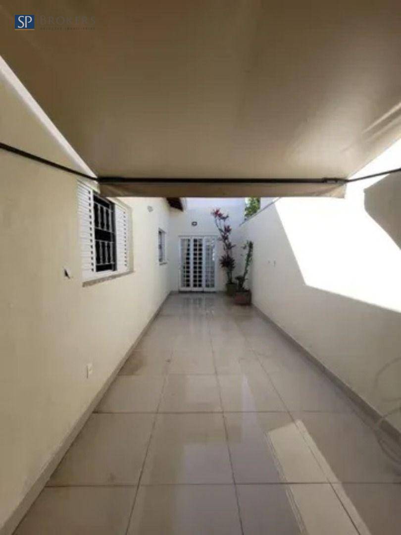 Casa à venda com 4 quartos, 180m² - Foto 19