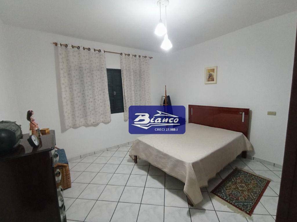 Casa à venda com 2 quartos, 104m² - Foto 11