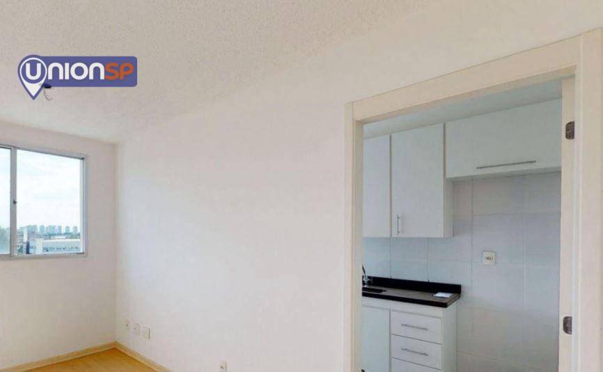 Apartamento à venda com 2 quartos, 43m² - Foto 2