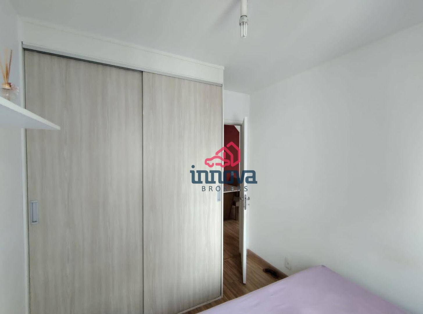 Apartamento à venda com 2 quartos, 52m² - Foto 2