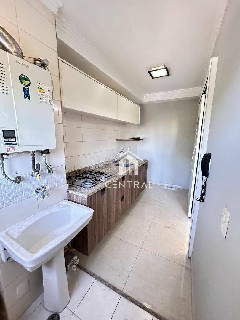 Apartamento à venda com 3 quartos, 66m² - Foto 8