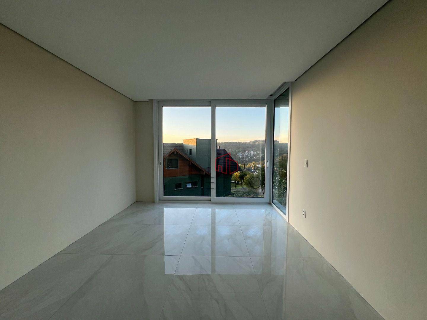 Casa de Condomínio à venda com 4 quartos, 570m² - Foto 14