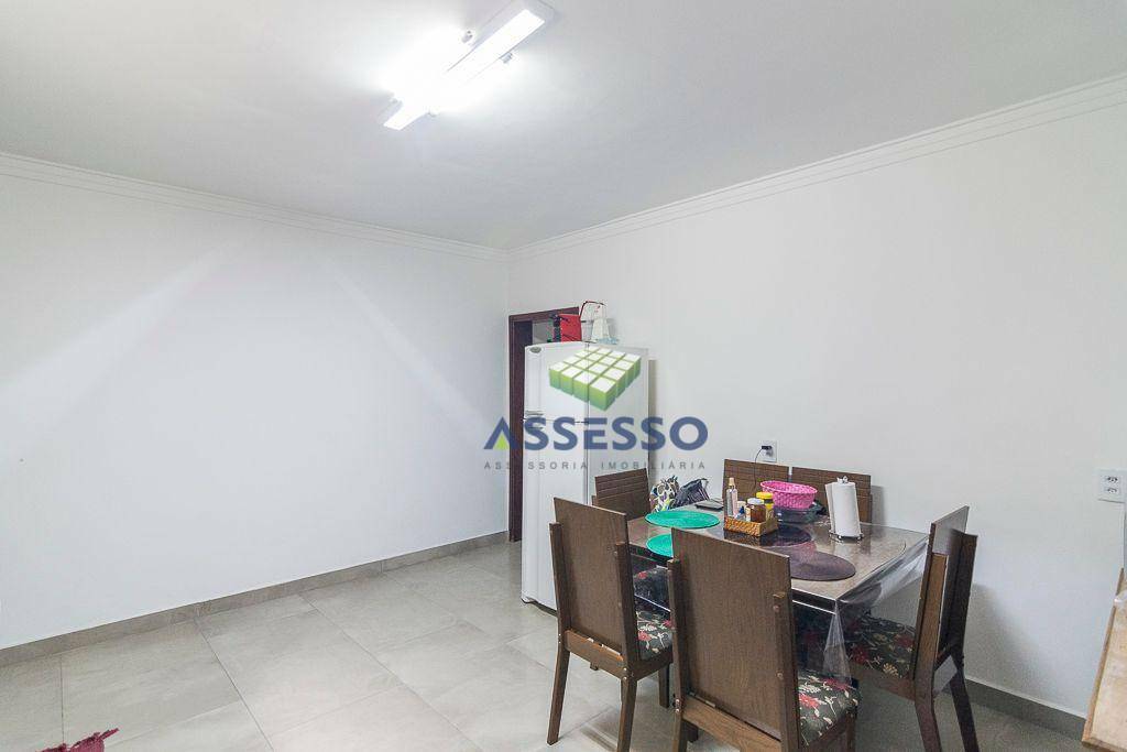 Casa à venda com 3 quartos, 162m² - Foto 24