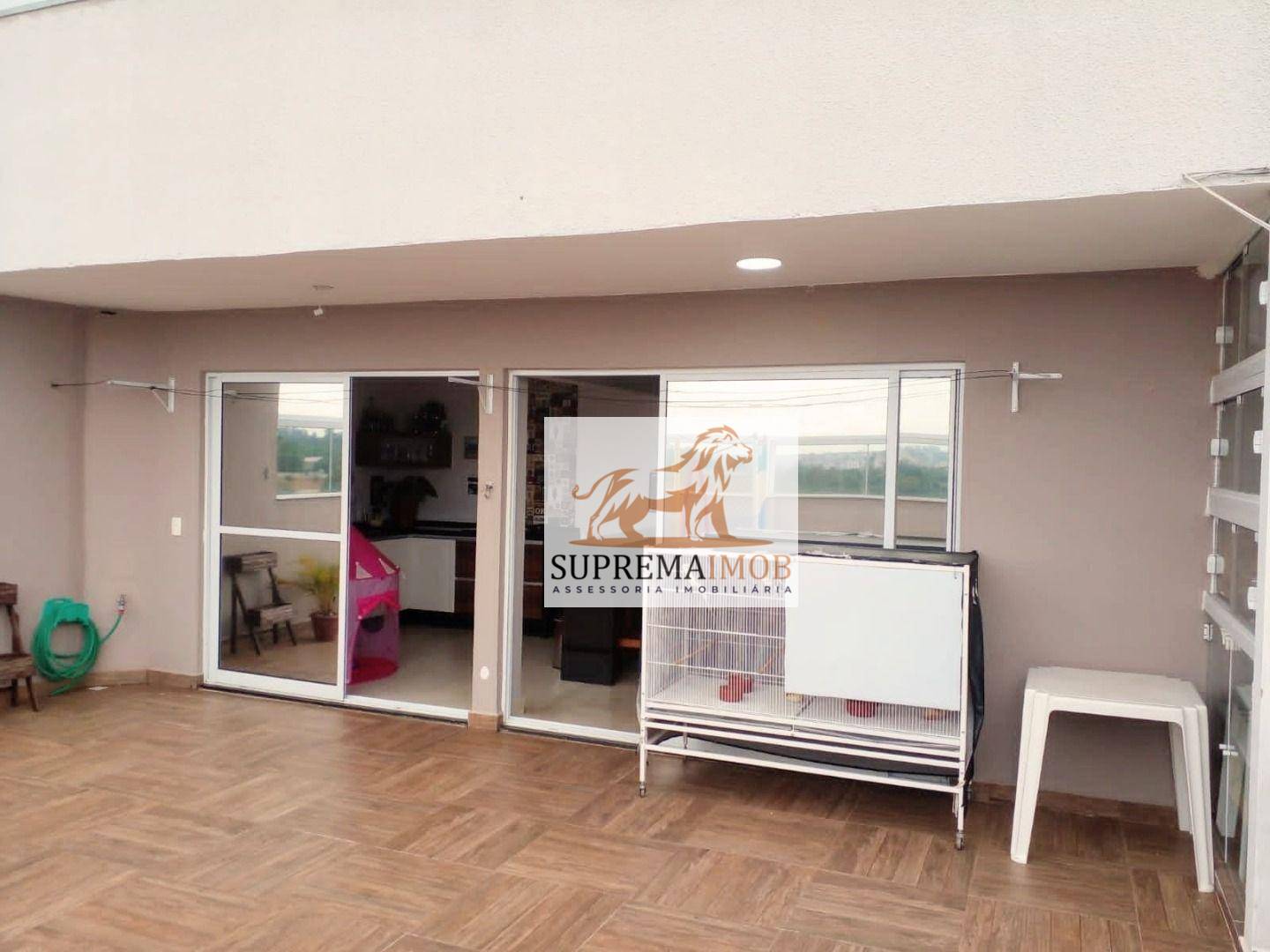 Apartamento à venda com 3 quartos, 180m² - Foto 17