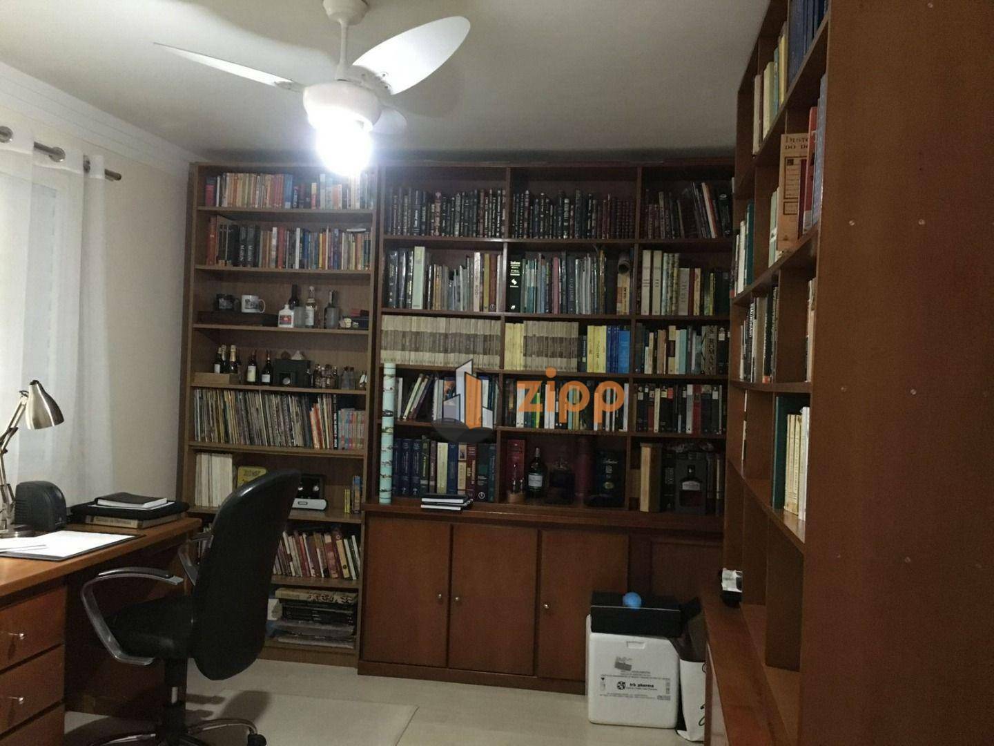 Sobrado à venda com 4 quartos, 250m² - Foto 12