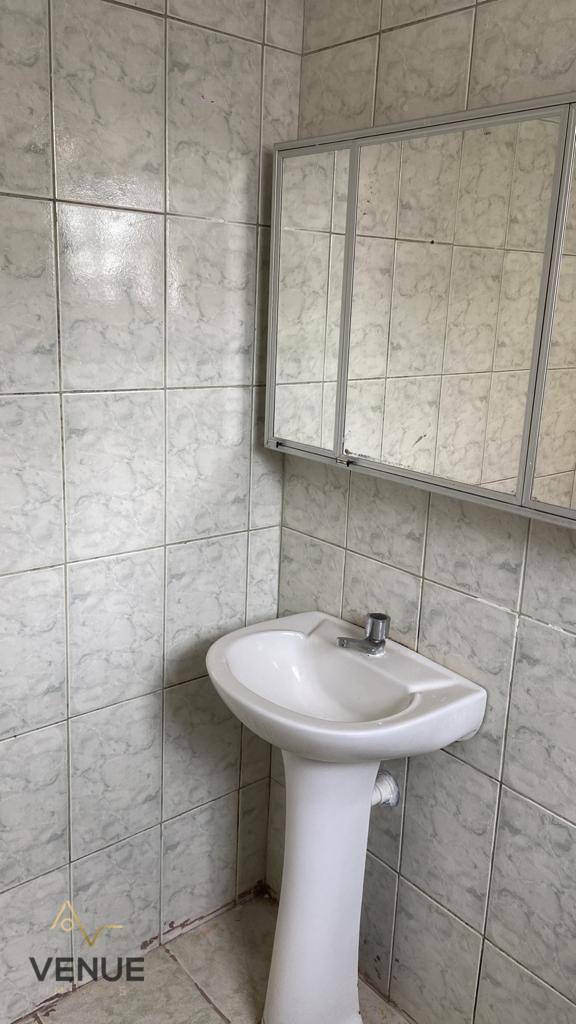 Sobrado à venda com 4 quartos, 340m² - Foto 32