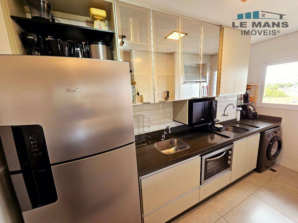 Apartamento à venda com 3 quartos, 72m² - Foto 4