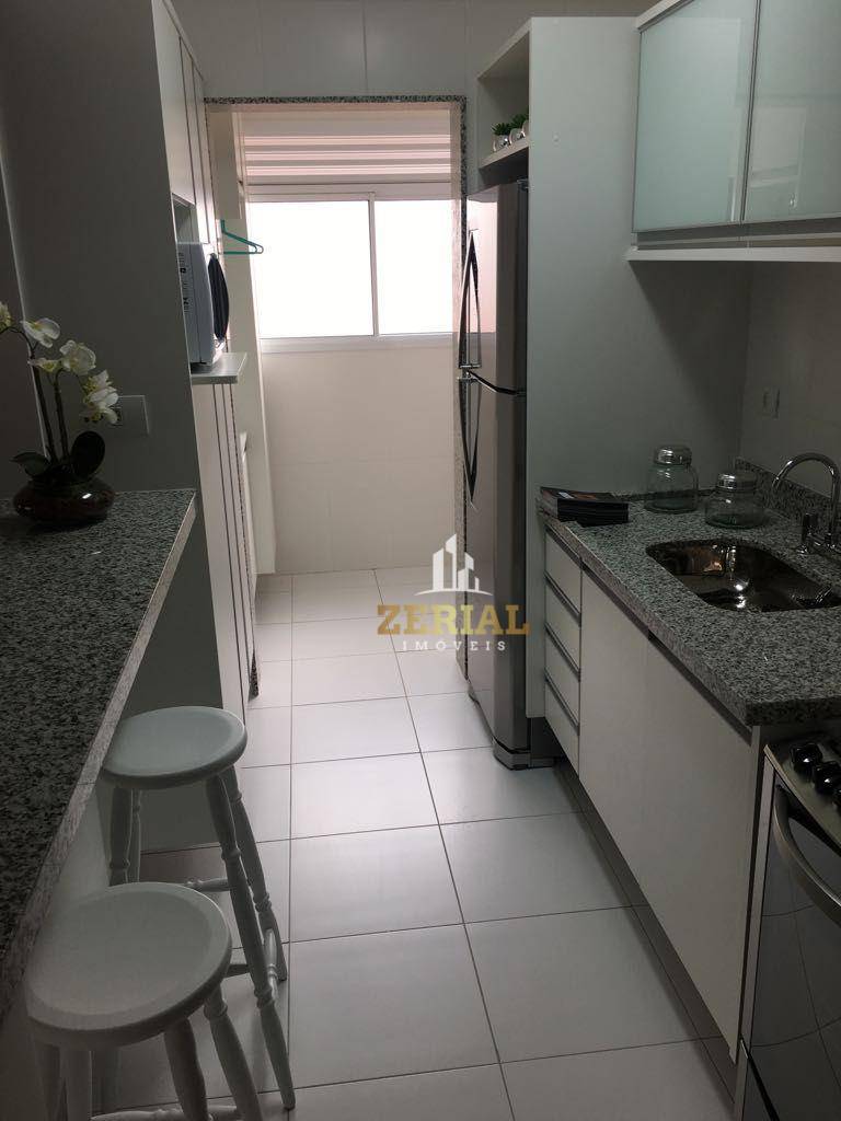 Apartamento à venda com 2 quartos, 62m² - Foto 4