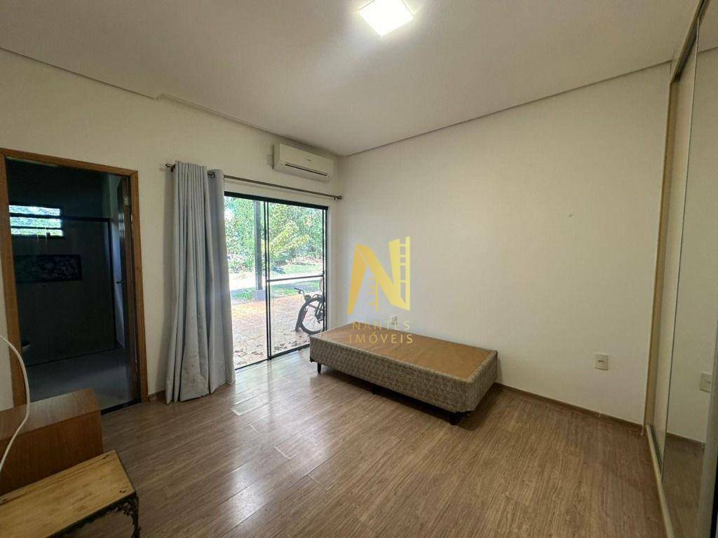 Casa de Condomínio à venda com 3 quartos, 327m² - Foto 33