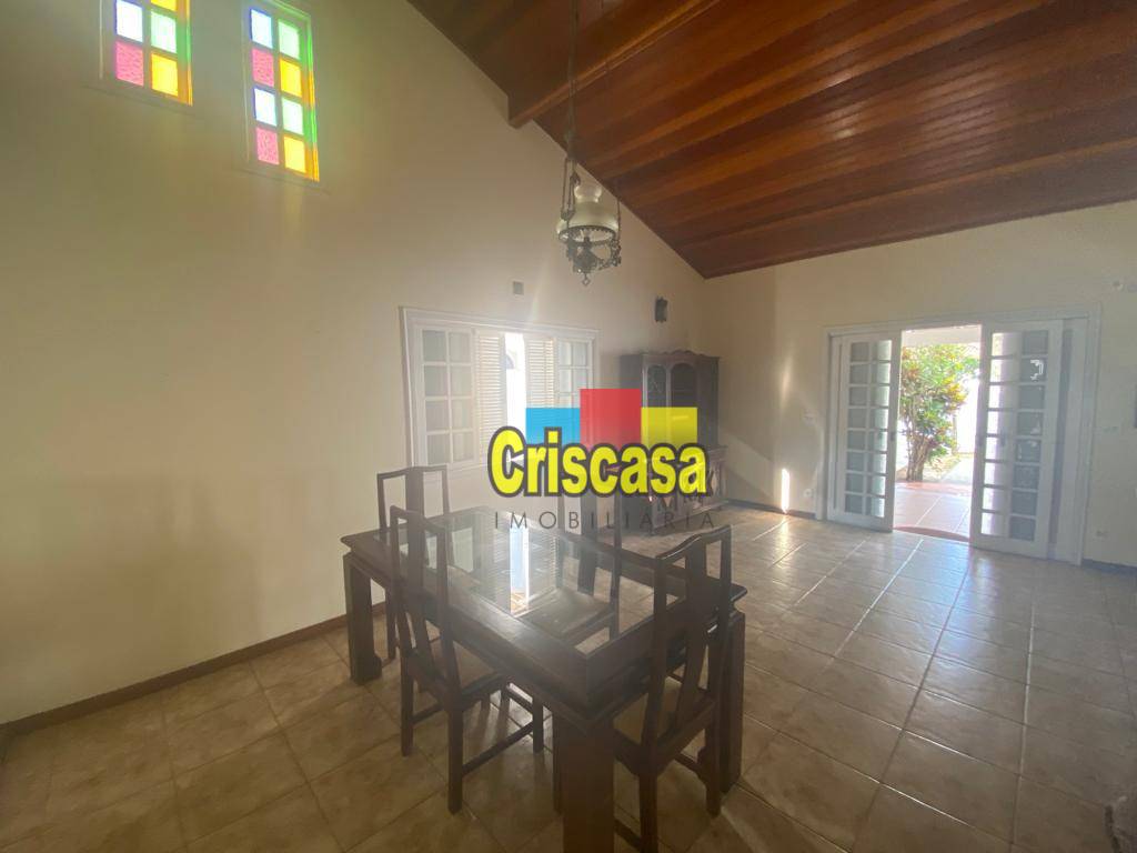 Casa de Condomínio à venda com 4 quartos, 222m² - Foto 3