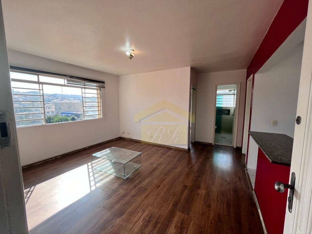 Apartamento à venda com 2 quartos, 63m² - Foto 3