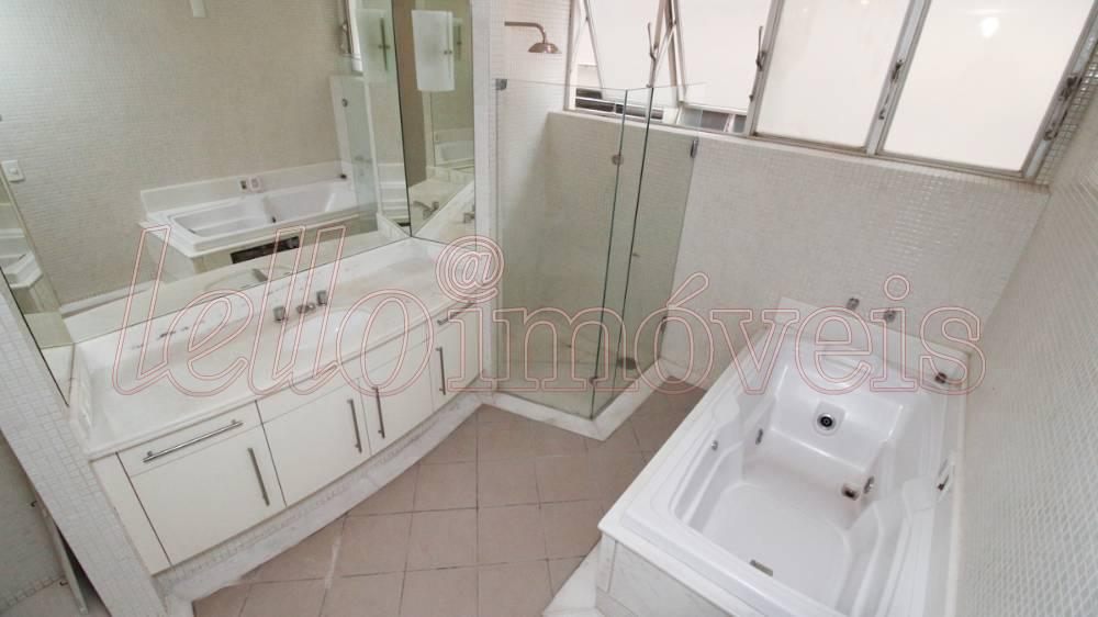 Apartamento para alugar com 4 quartos, 307m² - Foto 11