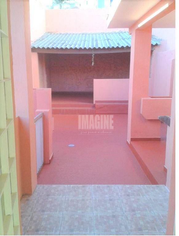 Sobrado à venda com 3 quartos, 120m² - Foto 16