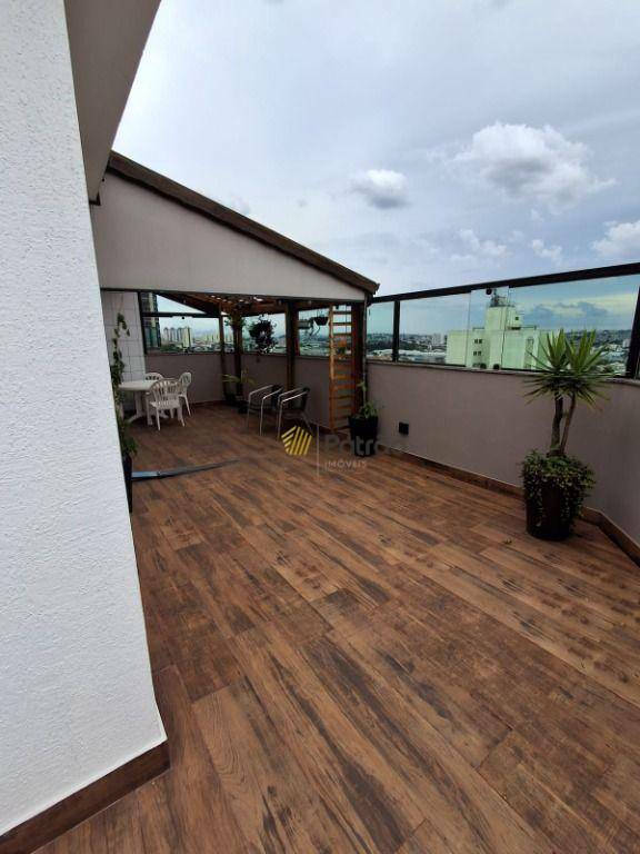 Cobertura à venda com 3 quartos, 200m² - Foto 31