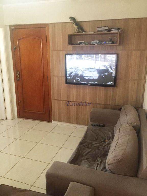 Apartamento à venda com 2 quartos, 62m² - Foto 2